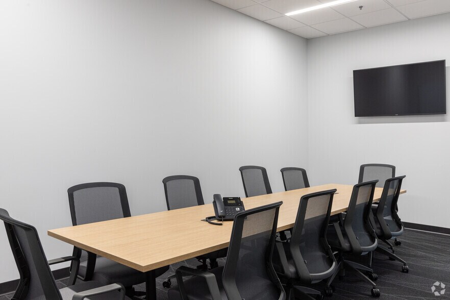 More Photos Of 333 S Garland Ave, Orlando Office For Lease