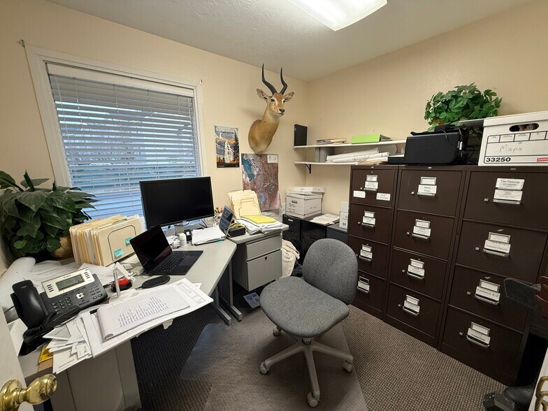 More Photos Of 560 S State, Orem Office For Sale