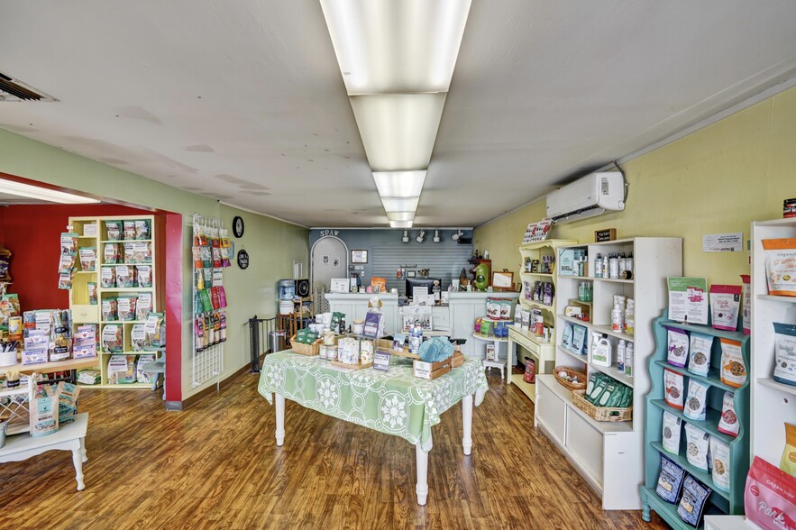 More Photos Of 2811 Castro Valley Blvd, Castro Valley Office Residential For Sale