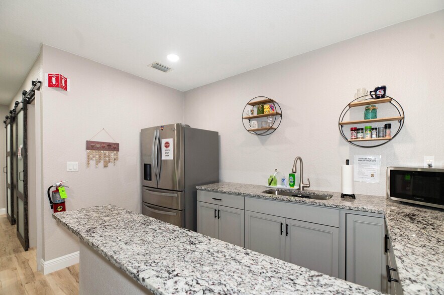 More Photos Of 531 S SR 434, Altamonte Springs Office For Sale