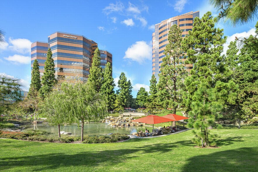 More Photos Of 4370 La Jolla Village Dr, San Diego Office For Lease