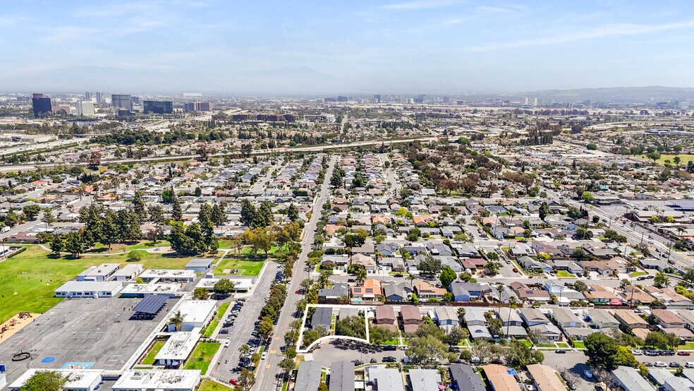 More Photos Of 3040 Filmore Way, Costa Mesa Apartments For Sale