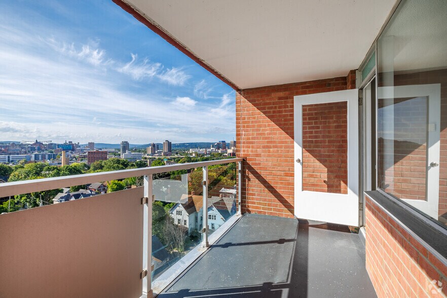 More Photos Of 770 James St, Syracuse Apartments For Sale