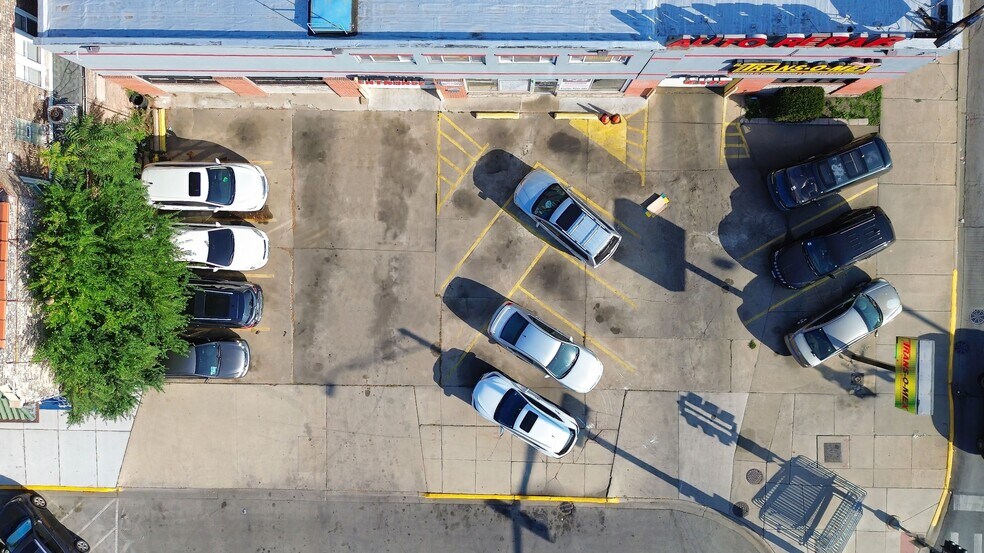 More Photos Of 5000 W Cermak Rd, Cicero Auto Repair For Sale