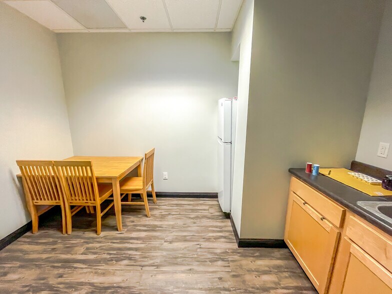 More Photos Of 123 N Main St, Crown Point Coworking Space