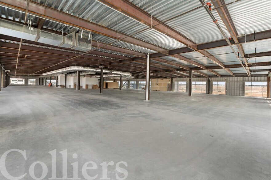 More Photos Of 875 S Vanguard Way, Meridian Medical For Lease