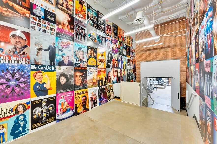 More Photos Of 122 S Main St, Fort Worth Office For Sale