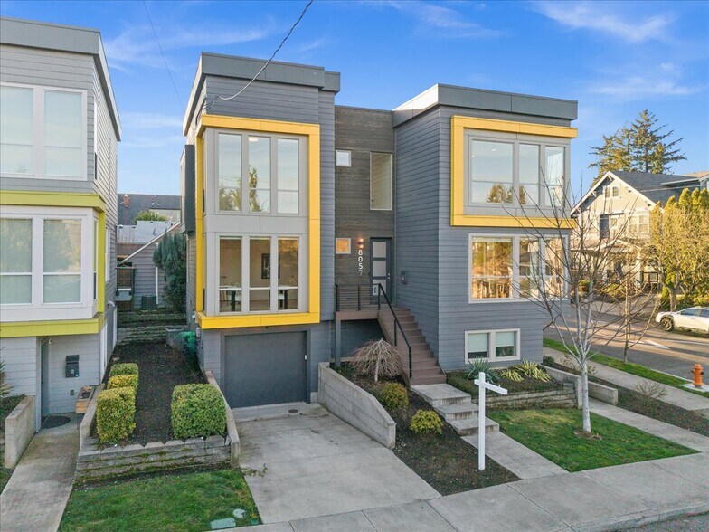 More Photos Of 8057 SE 19th Ave, Portland Apartments For Sale