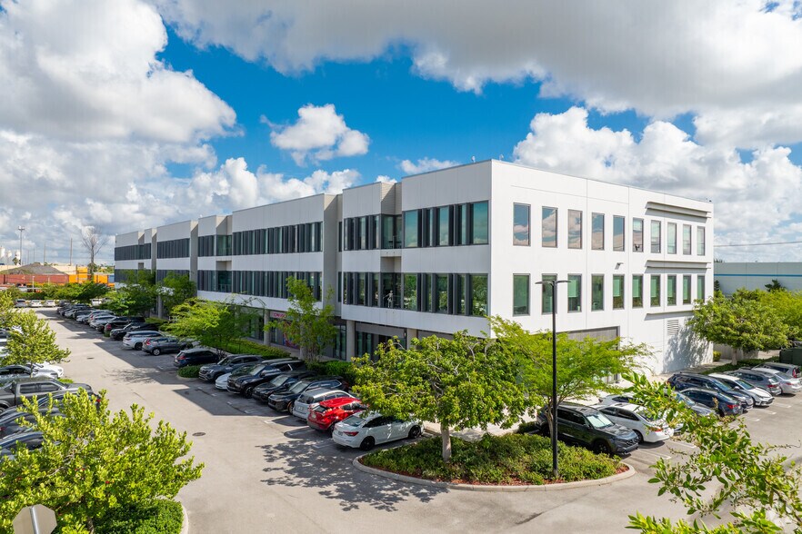 More Photos Of 1695 NW 110th Ave, Miami Office For Lease