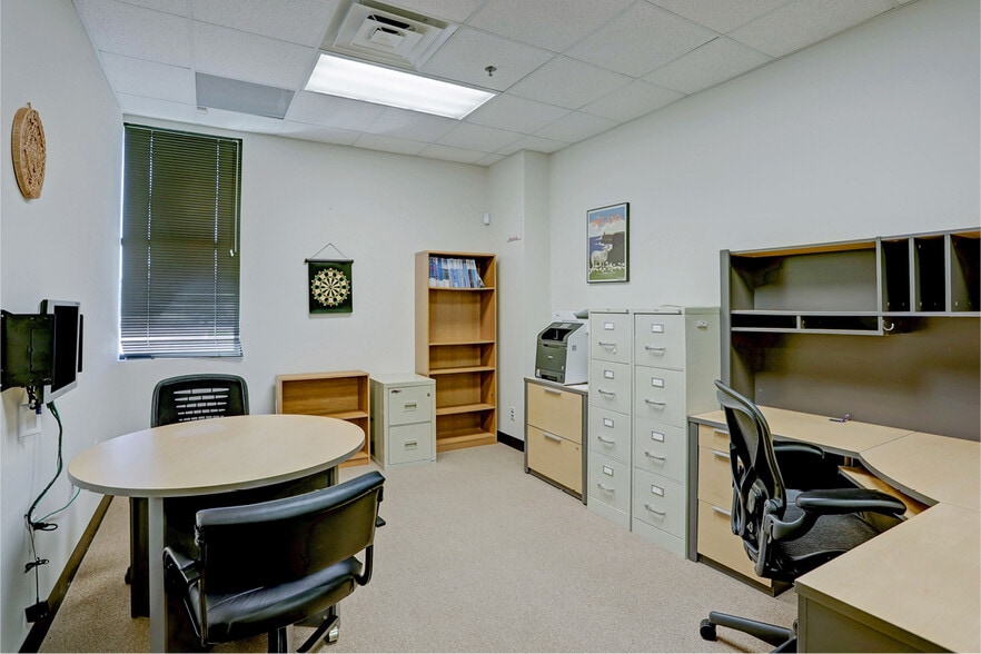 More Photos Of 11150 Cash Rd, Stafford Office For Lease