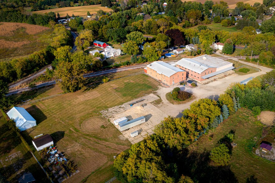 More Photos Of 350 N Center St, Brandon Industrial For Sale