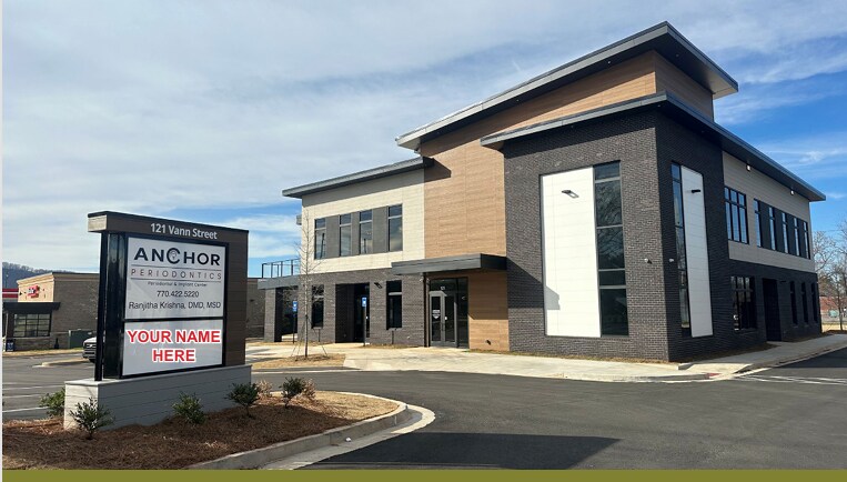 More Photos Of 121 Vann St NE, Marietta Medical For Lease