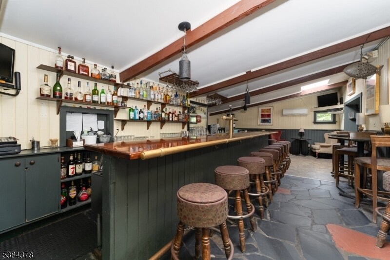 More Photos Of 92 Water St, Milford Restaurant For Sale