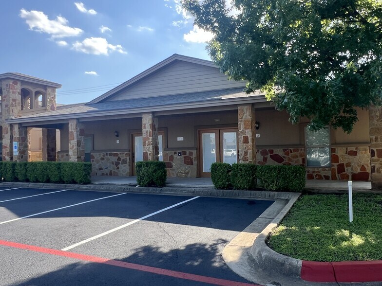 Primary Photo Of 2851 Joe Dimaggio Blvd, Round Rock Medical For Lease