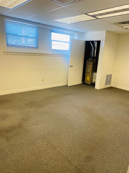 More Photos Of 315-329 E 2nd St, Boyertown Flex For Sale