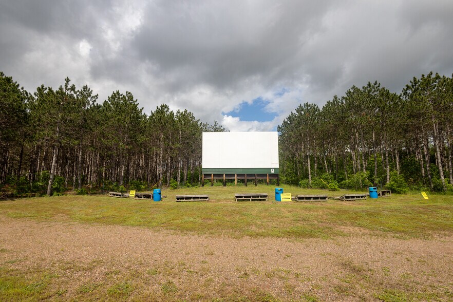 More Photos Of 995 22nd St, Chetek Specialty For Sale