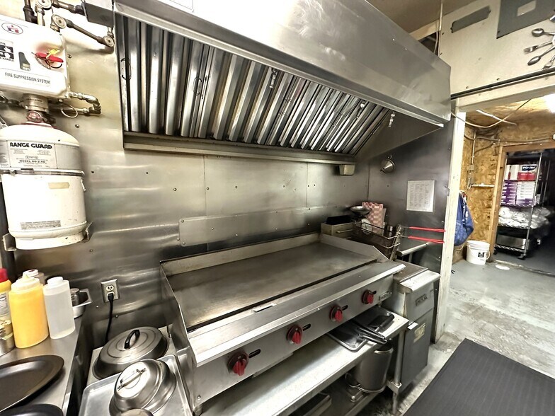 More Photos Of 115 N Laramie Ave, Fort Laramie Freestanding For Sale