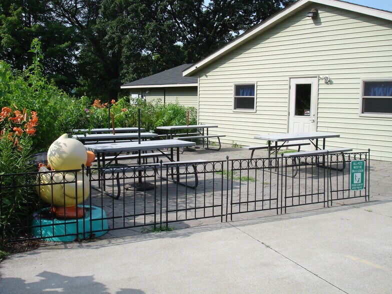 More Photos Of 23991 3rd St, Trempealeau Restaurant For Sale