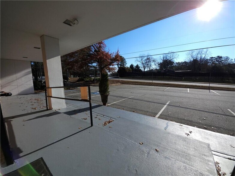 More Photos Of 4144 Old Austell Rd, Powder Springs Religious Facility For Lease