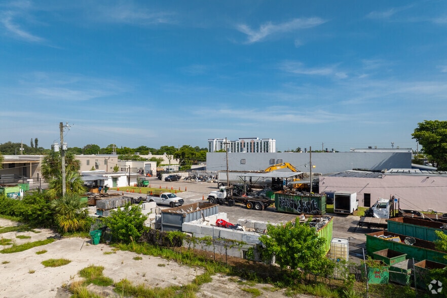 More Photos Of 14569 NW 25th Ave, Opa Locka Truck Terminal For Sale