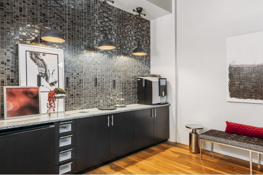 More Photos Of 1280 E 17th Ave, Denver Apartments For Lease