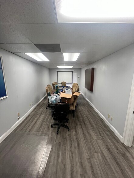 More Photos Of 5001 Rowlett Rd, Rowlett Medical For Lease