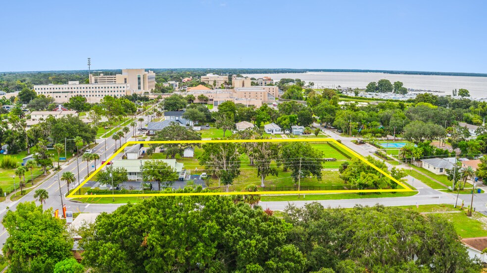 More Photos Of 819 Main St, Tavares Land For Sale