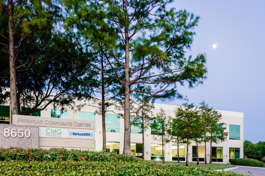 More Photos Of 8650 Freeport Pky, Irving Office For Lease
