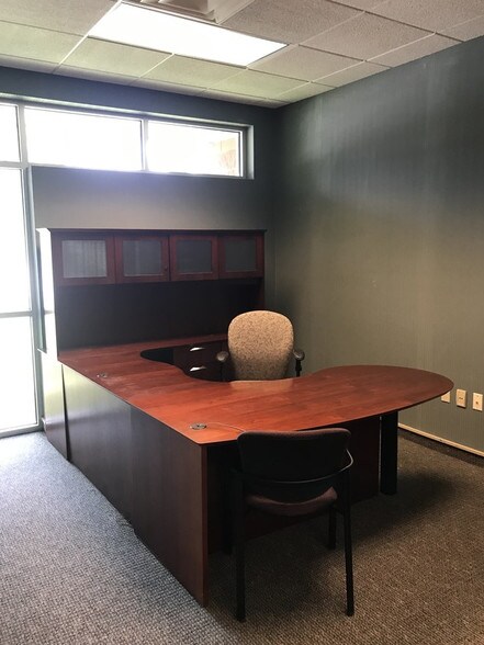 More Photos Of 2804 Longview Dr, Jonesboro Medical For Lease