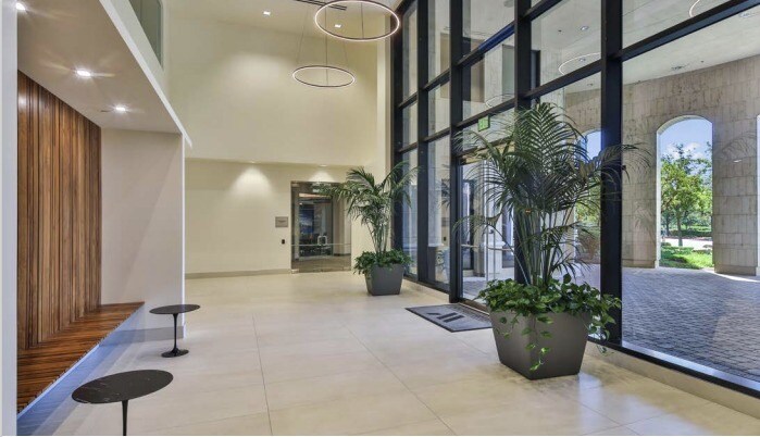 More Photos Of 3075 Townsgate Rd, Westlake Village Office For Lease