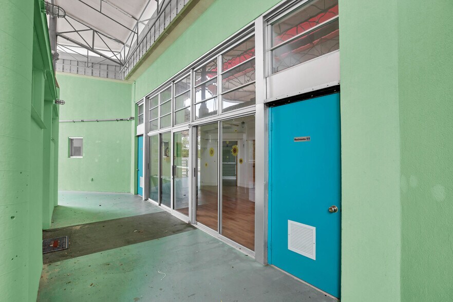 More Photos Of 92295 Old Hwy, Tavernier Schools For Sale