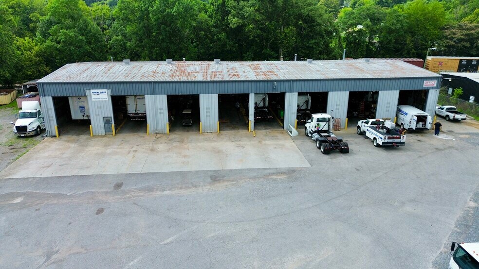 More Photos Of 4801 Rutledge Pike, Knoxville Industrial For Lease