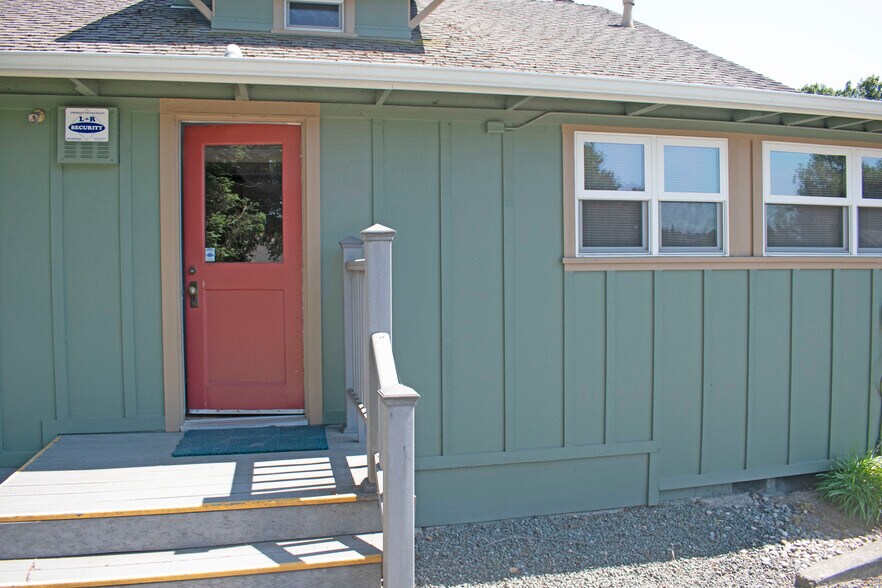More Photos Of 4775 Sonoma Hwy, Santa Rosa Office For Lease