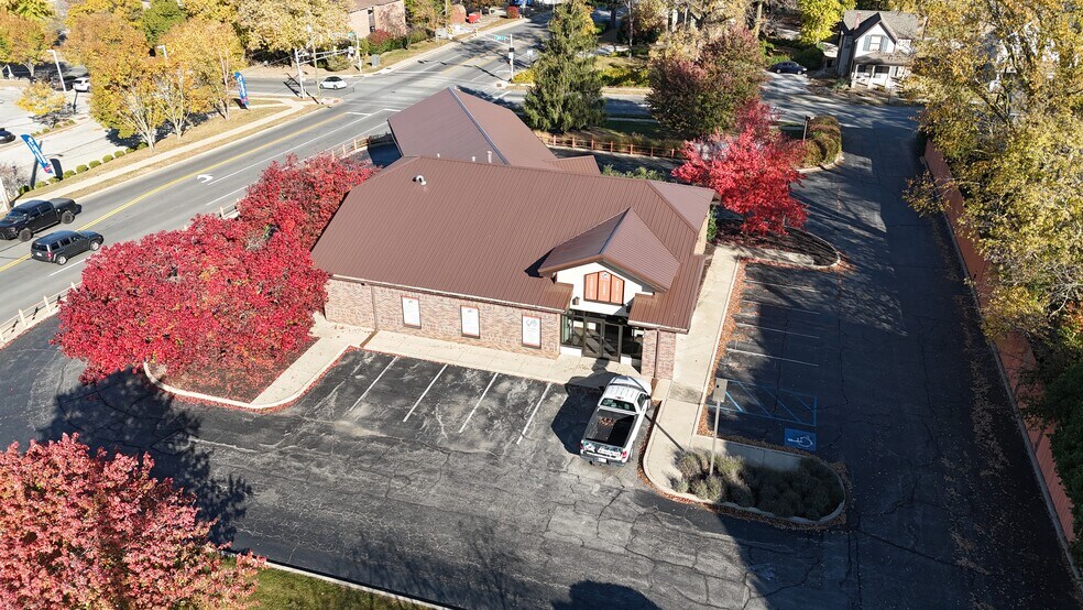 More Photos Of 1800 Union St, Lafayette Office For Sale