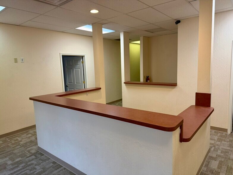 More Photos Of 1817 Stewart St, Carson City Office For Lease