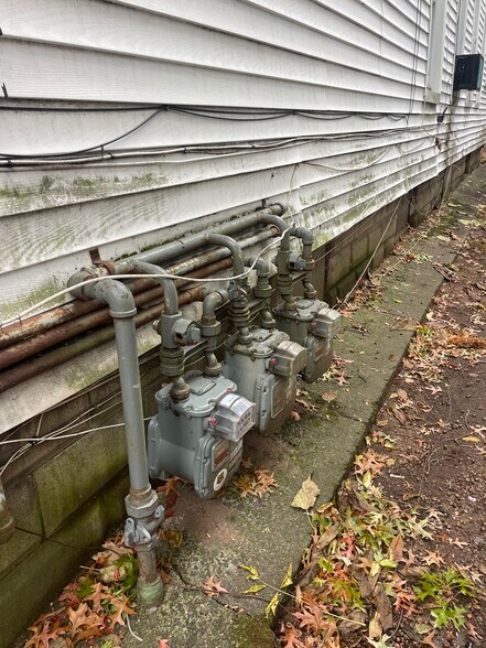 More Photos Of 694 Winchester Ave, New Haven Apartments For Sale