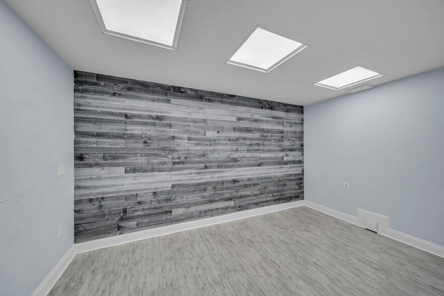 More Photos Of 25239 Perdido Beach Blvd, Orange Beach Bank For Sale