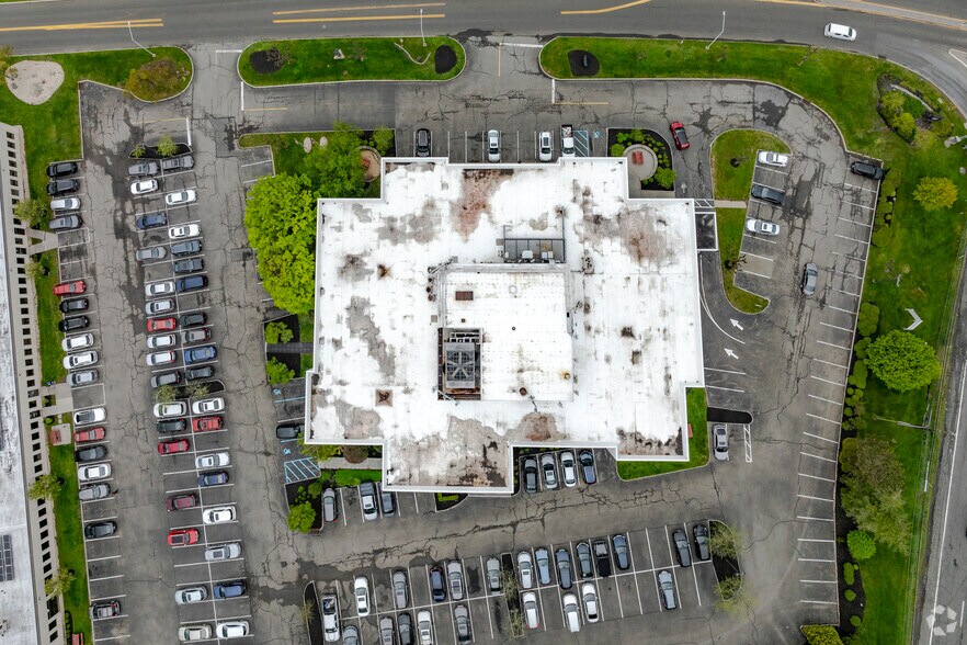 More Photos Of 100 Clearbrook Rd, Elmsford Office For Lease