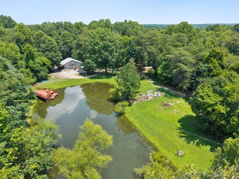 More Photos Of 1374 Peter Pond Rd, Ashland City Lodge Meeting Hall For Sale