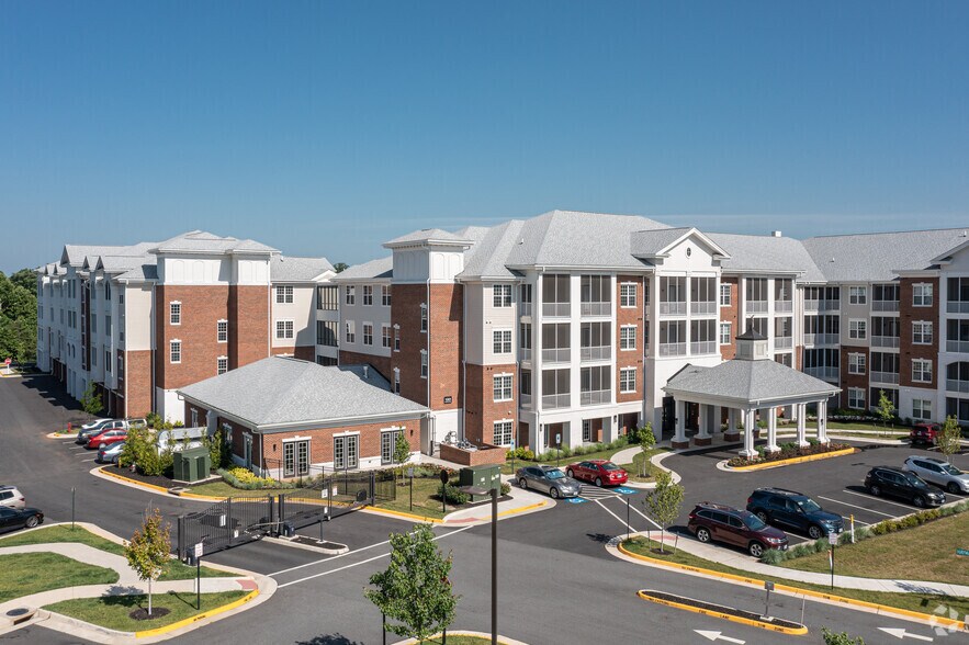 More Photos Of 2200 Carl D Silver Pky, Fredericksburg Apartments For Lease