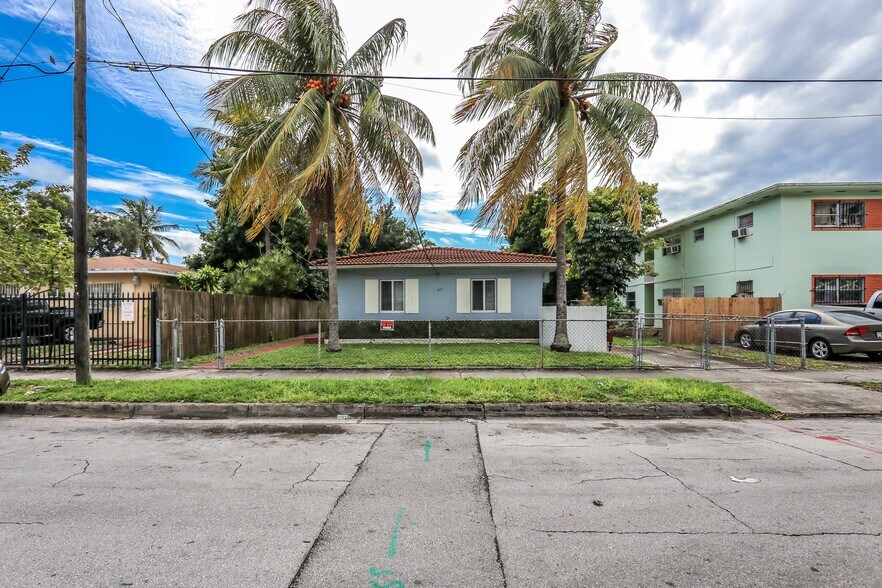 More Photos Of 976 NW 6th St, Miami Apartments For Sale