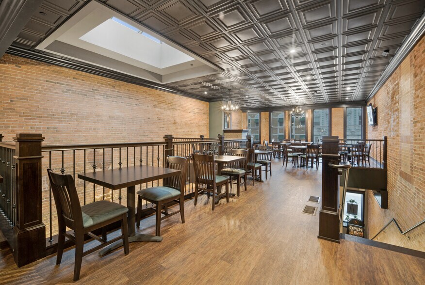 More Photos Of 30 N Main St, Fond Du Lac Restaurant For Sale