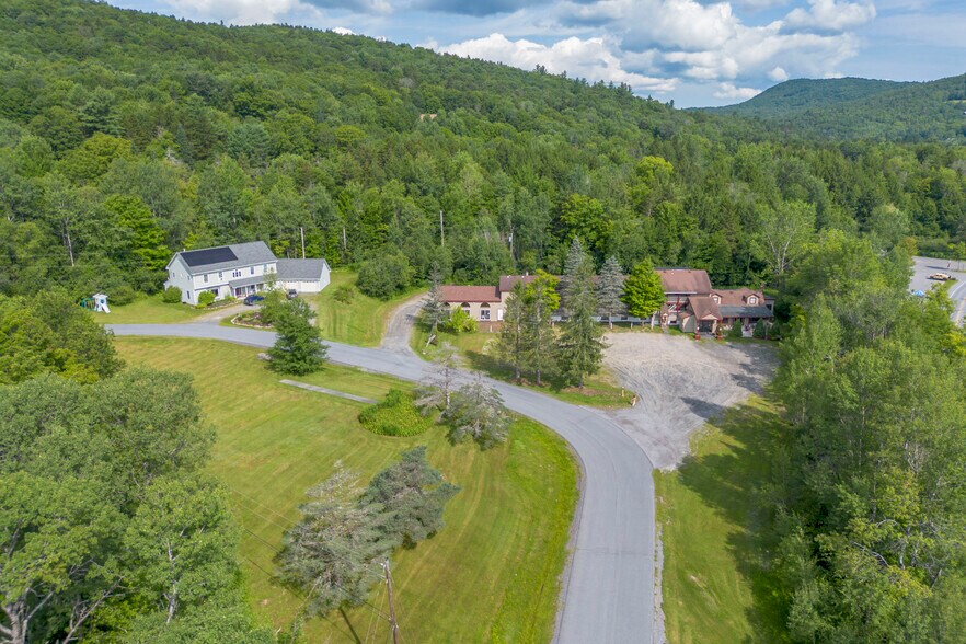 More Photos Of 6 Abroad Rd, West Dover Hotel For Sale