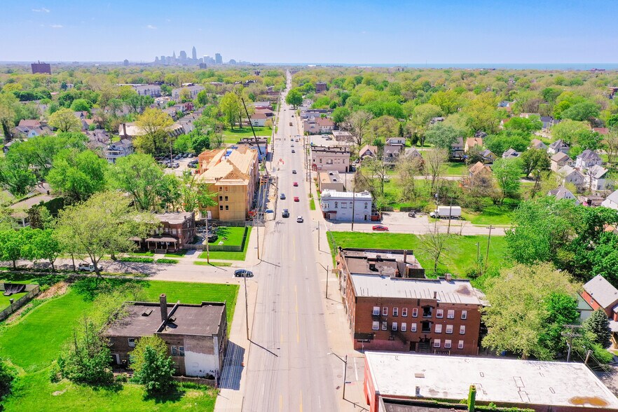 More Photos Of 11239 Superior Ave, Cleveland General Retail For Sale