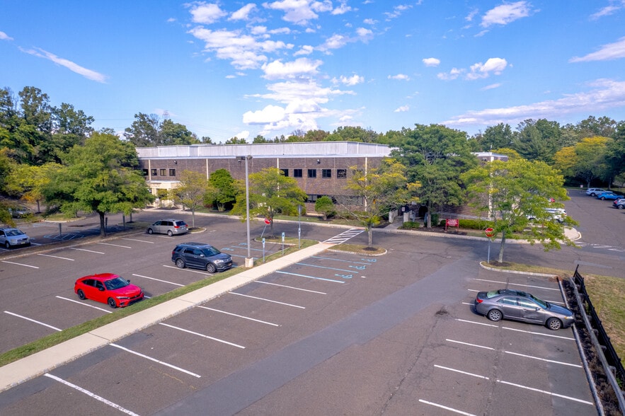 More Photos Of 2 Princess Rd, Lawrenceville Medical For Lease