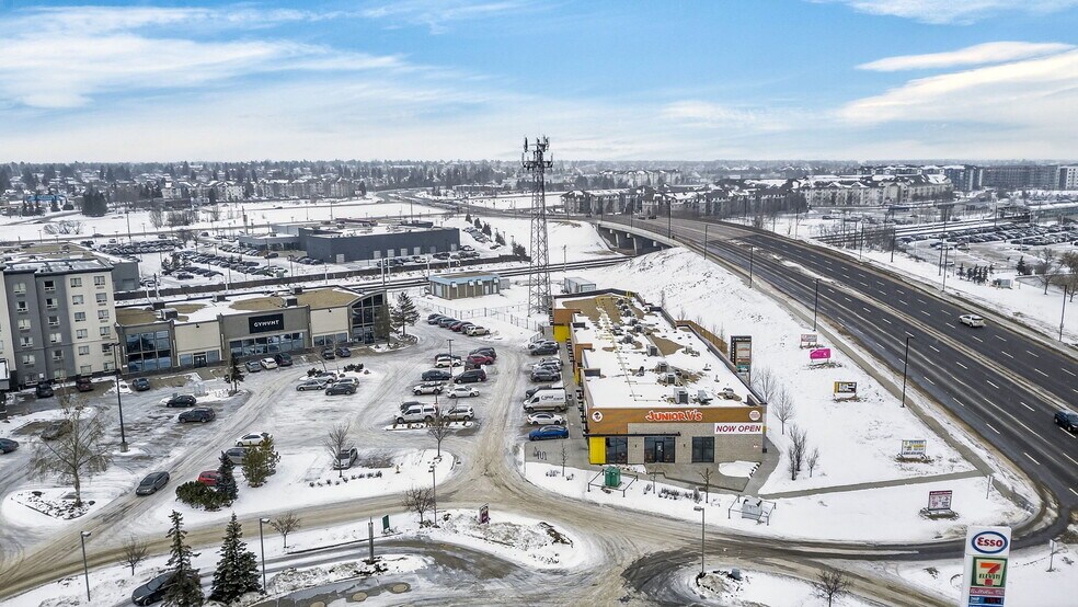 More Photos Of 13756 50th St NW, Edmonton General Retail For Lease