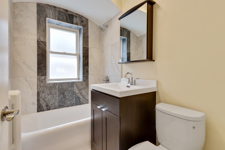 More Photos Of 6120-34 Hamilton Ave, Chicago Apartments For Sale