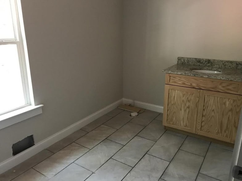 More Photos Of 2627 Holly St, Holly Springs Office Residential For Sale