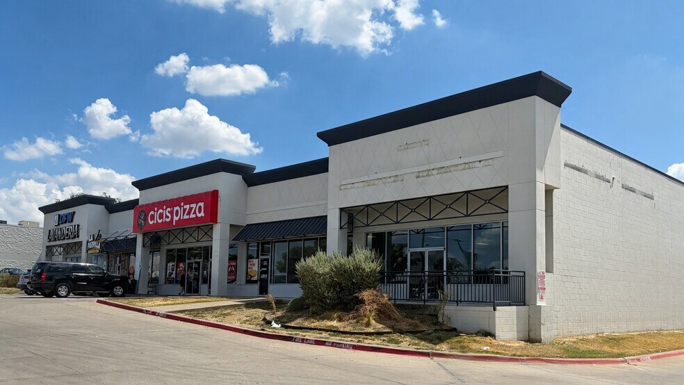 More Photos Of 4398 I-30 Hwy, Dallas Freestanding For Lease
