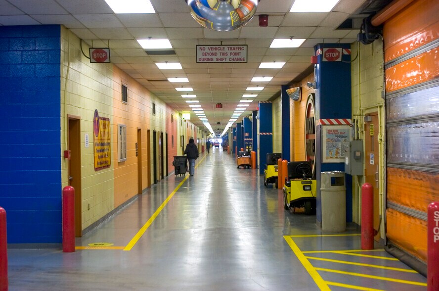 More Photos Of 2600 Weaver Rd, Macon-Bibb Manufacturing For Lease